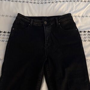 Elegant Black Skinny Jeans for Women
